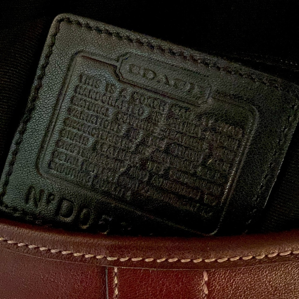 Coach Soho Belted Crossbody / Messenger / Flap Burgundy Leather Bag - Picture 15 of 15